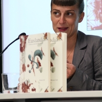 MIRIAM LUKI -  LIBURU AURKEZPENAK -