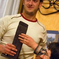 xdz4/xdz4_arg/xdz4_arg_d/xdz4_arg_d619/xdz4_arg_d619_2005-04-16/xdz4_arg_d619_2005-04-16_Aritz. Irabazlearen sariarekin. 2005-04-16 Gabiri.jpg