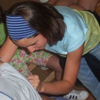 xdz4/xdz4_arg/xdz4_arg_d/xdz4_arg_d233/xdz4_arg_d233_udalekuak2005/2.txanda-Mirenen kamara/xdz4_arg_d233_2005_udalekuak_2. txanda-Mirenen kamara_etxe-txiki udalekuak 052.jpg