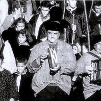 xdz4_arg/xdz4_arg/xdz4_arg_d/xdz4_arg_d120/xdz4_arg_d120_larre/xdz_arg_d120_larre_Santa eskea/xdz4_arg_d120_larre_Santa eskea_Santa Eskea Ikastolatik.jpg