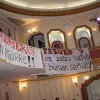 xdz4_arg/xdz4_arg/xdz4_arg_d/xdz4_arg_d625/Bizkaiko eskualdeetako bertsolari txapelketak 08/Ipar Uribeko finala/xdz4_arg_d625_Eskualdeetako-txapelketak_Ipar-Uribeko-finala_P5170161.jpg