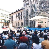 xdz4/xdz4_arg_d/xdz4_arg_d046/xdz4_arg_d046_Bertsotarako lekuak/xdz4_arg_d046_Bertsotarako lekuak_plaza2.jpg