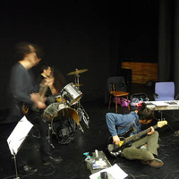 xdz4_arg/xdz4_arg/xdz4_arg_d/xdz4_arg_d538/xdz4_arg_d538_2008-03-00 MB/xdz4_arg_d538_2008-03-00-MB_musikatuak/xdz4_arg_d538_2008-03-00-MB_musikatuak_emanaldia_2008-03-29/xdz4_arg_d538_2008-03-00-MB_musikatuak_emanaldia_P1020346.jpg