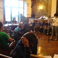 ARABAKO ESKOLARTEKO BERTSOLARI TXAPELKETA (16. 2011.) -  14 URTE ARTEKOEN Kanporaketak -