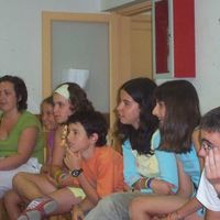 xdz4/xdz4_arg/xdz4_arg_d/xdz4_arg_d233/xdz4_arg_d233_udalekuak2005/2.txanda-Mirenen kamara/xdz4_arg_d233_2005_udalekuak_2. txanda-Mirenen kamara_etxe-txiki udalekuak 092.jpg