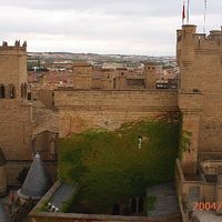 xdz4/xdz4_arg/xdz4_arg_d/xdz4_arg_d346/xdz4_arg_d346_2004-07-00 Udalekuak Beire/xdz4_arg_d346_2004-07-00_Udalekuak Beire_Oliteko gaztelua.JPG