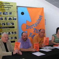 xdz4_arg/xdz4_arg/xdz4_arg_d/xdz4_arg_d505/xdz4_arg_d505_2007 BERTSULARI TTIPI PRENTSAURREKOA/xdz4_arg_d505_2007-Bertsulari-ttipi-prentsaurrekoa_bttiki 7.jpg