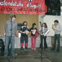 xdz4/xdz4_arg/xdz4_arg_d/xdz4_arg_d629/xdz4_arg_d629_Bizkaiko-bertsozale-gazteen-eguna-2008/xdz4_arg_d629_Bizkaiko-bertsozale-gazteen-eguna-2008_DSCN0865.jpg