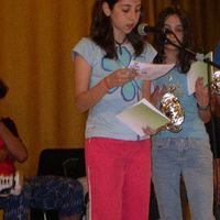 xdz4/xdz4_arg/xdz4_arg_d/xdz4_arg_d232/xdz4_arg_d232_2005-05-28 Irati Majuelo eta Laura Mendibil.JPG