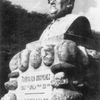 xdz4/xdz4_arg_d/xdz4_arg_d047/xdz4_arg_d047_Txirrita monumentoa.jpg