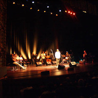 xdz4/xdz4_arg/xdz4_arg_d/xdz4_arg_d536/xdz4_arg_d536_2008-07-25-Donostia-Bertso-Jazz/xdz4_arg_d536_2008-07-25-Donostia-Bertso-Jazz_bertsojazz12.jpg