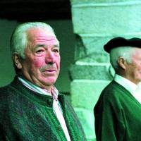 xdz4/xdz4_arg/xdz4_arg_d/xdz4_arg_d330/xdz4_arg_d330_B47 irudiak 1/xdz4_arg_d330_B47 irudiak1_-arantza6.jpg