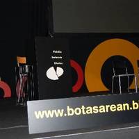 xdz4_arg/xdz4_arg/xdz4_arg_d/xdz4_arg_d553/xdz4_arg_d553_2008/xdz4_arg_d553_2008_2008 txapelketa/xdz4_arg_d553_2008_2008-txapelketa_BEC/xdz4_arg_d553_2008-txapelketa_BEC-FINALEKO-ARGAZKIAK_FINALA BEC 2008_12_20 085.jpg