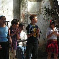 xdz4/xdz4_arg/xdz4_arg_d/xdz4_arg_d413/xdz4_arg_d413_Kuba-XDZrako/xdz4_arg_d413_Kuba-XDZrako_Casa de la Musica 2007-04-07/xdz4_arg_d413_2007-04-07_Kuba-XDZrako_Casa de la Musica_PICT0295.JPG