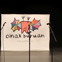 Arabako Eskolarteko Bertsolari Txapelketa 2022 - 14 urtetik beherakoen Gasteizko topaketa