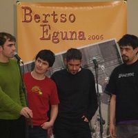 xdz4/xdz4_arg/xdz4_arg_d/xdz4_arg_d295/xdz4_arg_d295_Bertso eguna 2006/xdz4_arg_d295_Bertso eguna 2006_Afaria/xdz4_arg_d295_2006_Bertso eguna_Afaria_DSCF4094.jpg