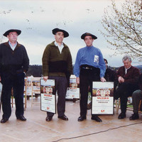 HERRIKO BERTSOLARI TXAPELDUNEI OMENALDIA -