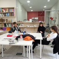 Bertso eskola bulegoan