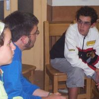 xdz4/xdz4_arg/xdz4_arg_d/xdz4_arg_d233/xdz4_arg_d233_udalekuak2005/2.txanda-Mirenen kamara/xdz4_arg_d233_2005_udalekuak_2. txanda-Mirenen kamara_etxe-txiki udalekuak 002.jpg