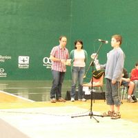 xdz4/xdz4_arg/xdz4_arg_d/xdz4_arg_d430/xdz4_arg_d430_2006-06-02 Miarritze-Bertsulari Ttipi/xdz4_arg_d430_2006-06-02_Miarritze-Bertsulari Ttipi_P1070446.JPG