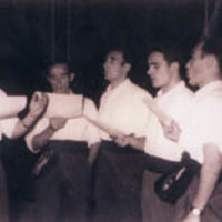 Gernikan, Zortzikote lehiaketan kantuan: xx, Balendin Enbeita, xx, Jon Lopategi, xx  kanta-paperak eskuetan --