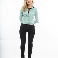 xdz4_arg/xdz4_arg/xdz4_arg_000796/xdz4_arg_000796_043_Alaia Martin-1023.jpg